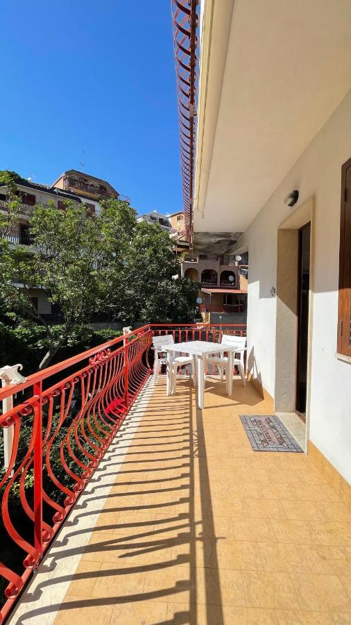 Baia Aurora Βίλα Letojanni Εξωτερικό φωτογραφία